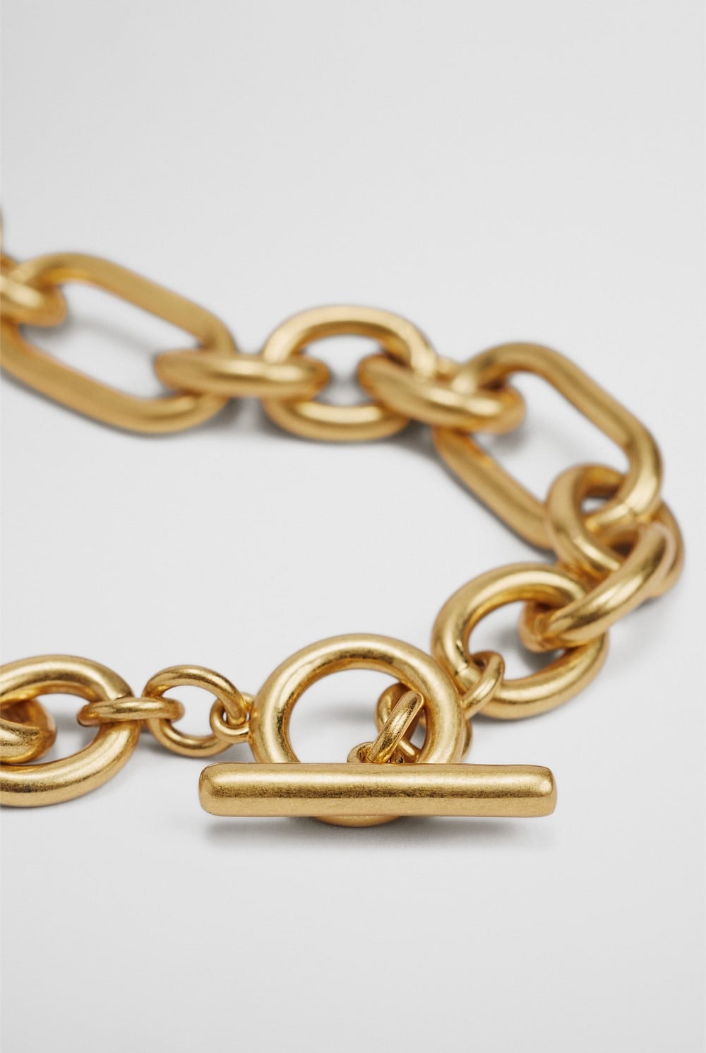 Isla Chain Necklace