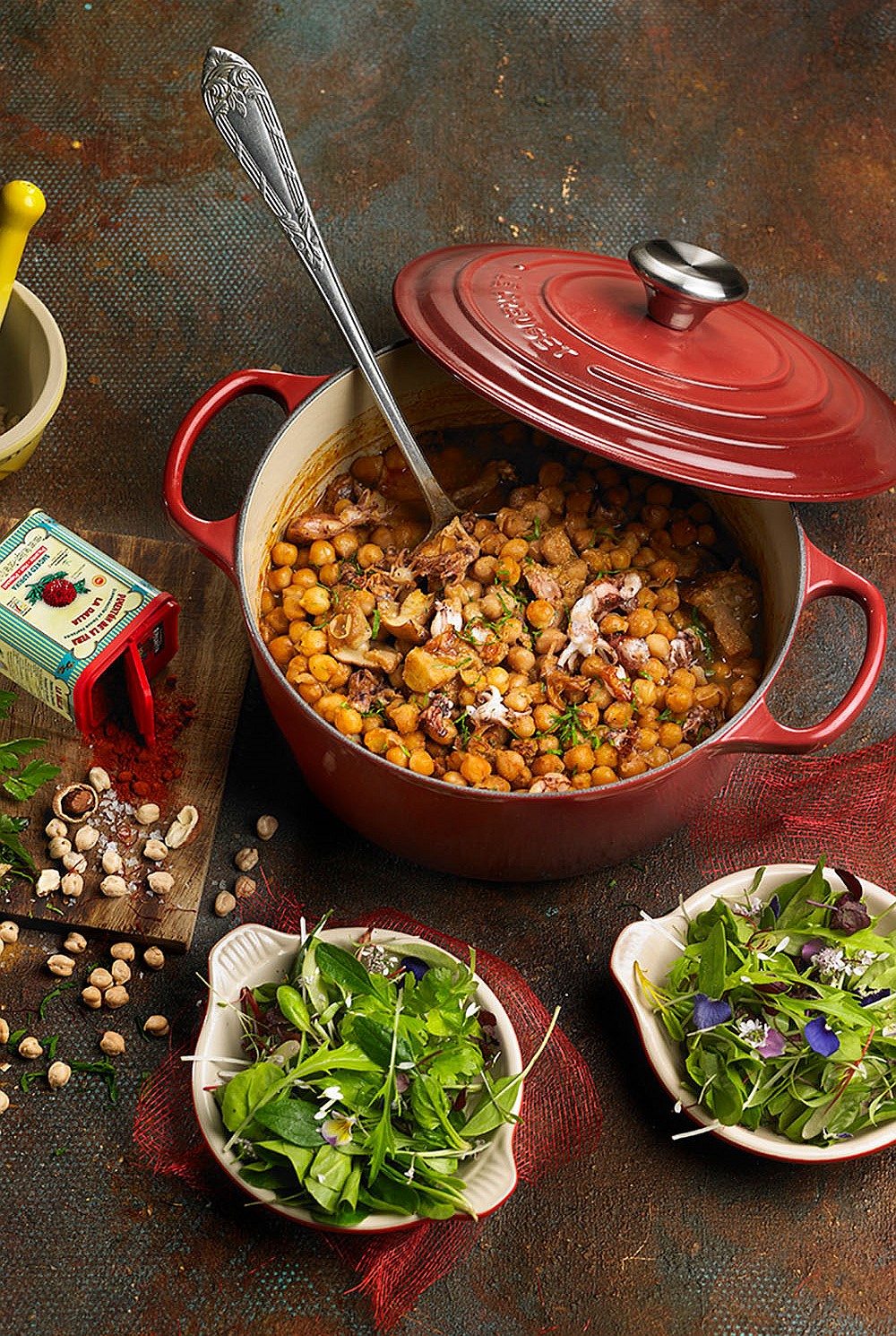 Signature Cast Iron Round Casserole 26cm