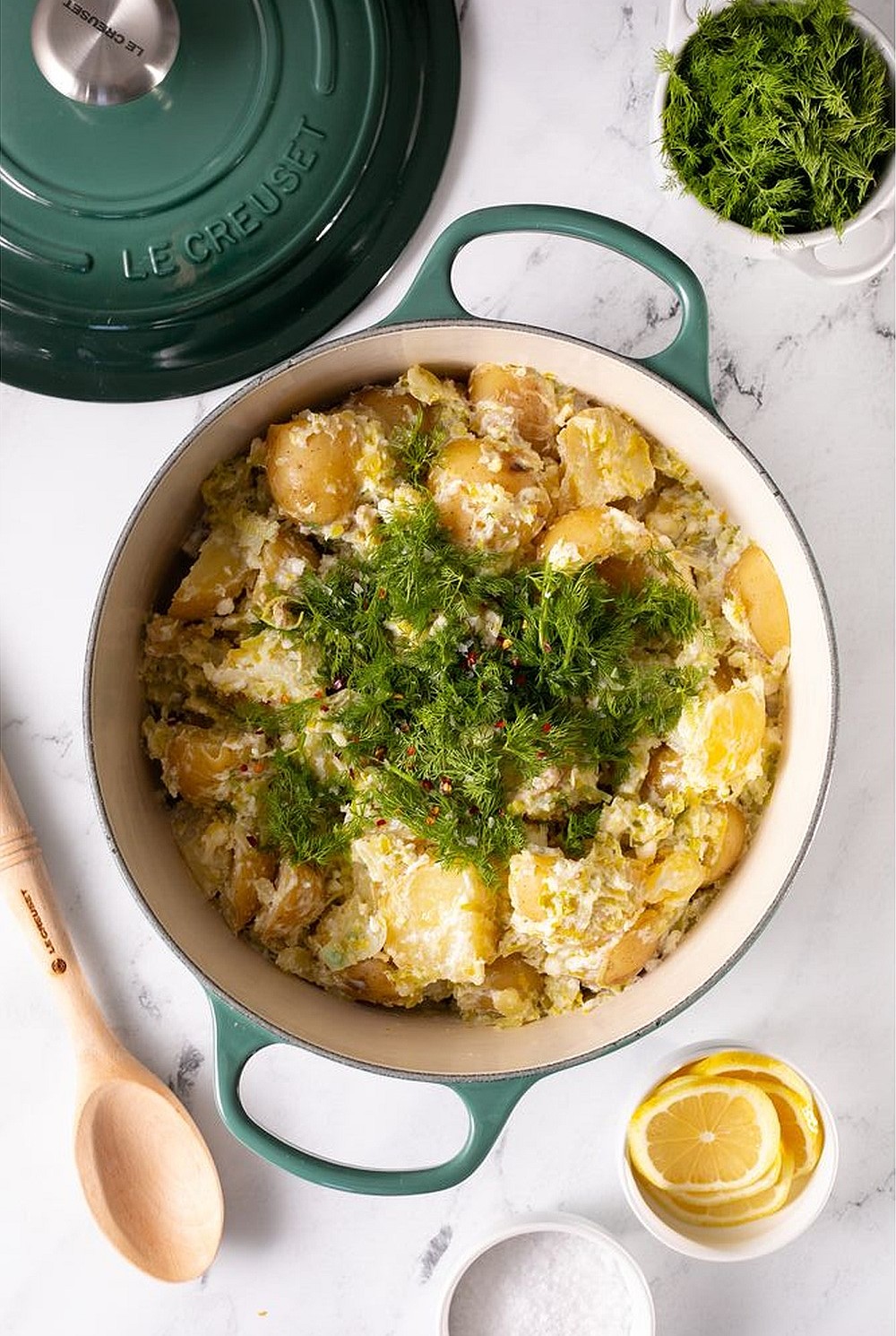 Signature Cast Iron Round Casserole 28cm