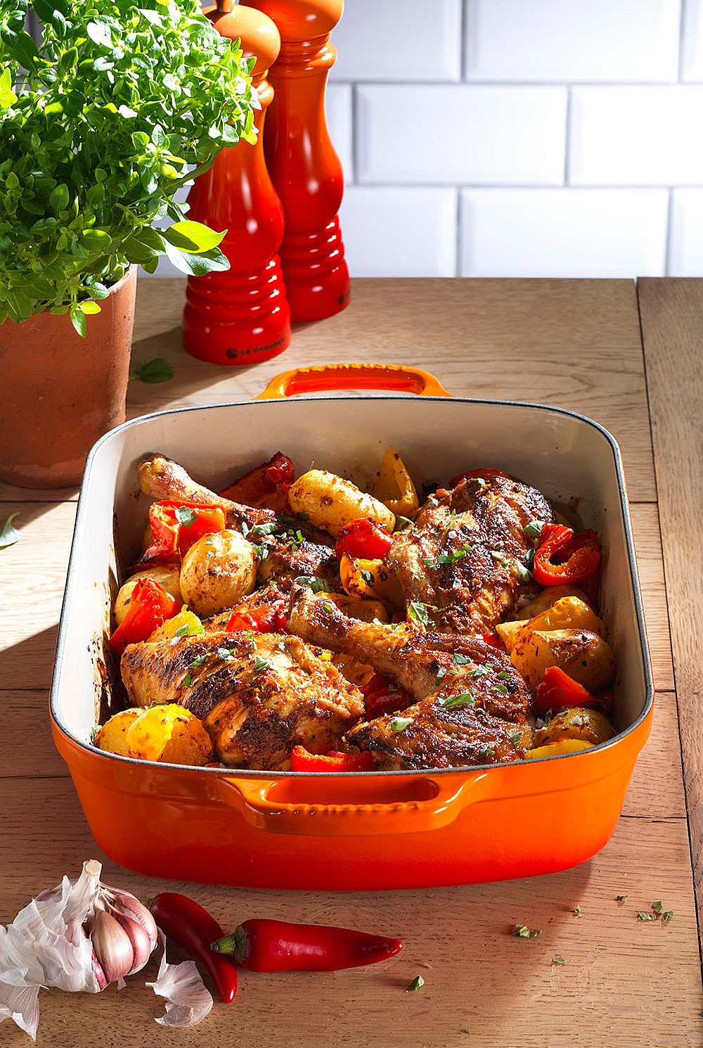 Signature Cast Iron Roaster 33cm