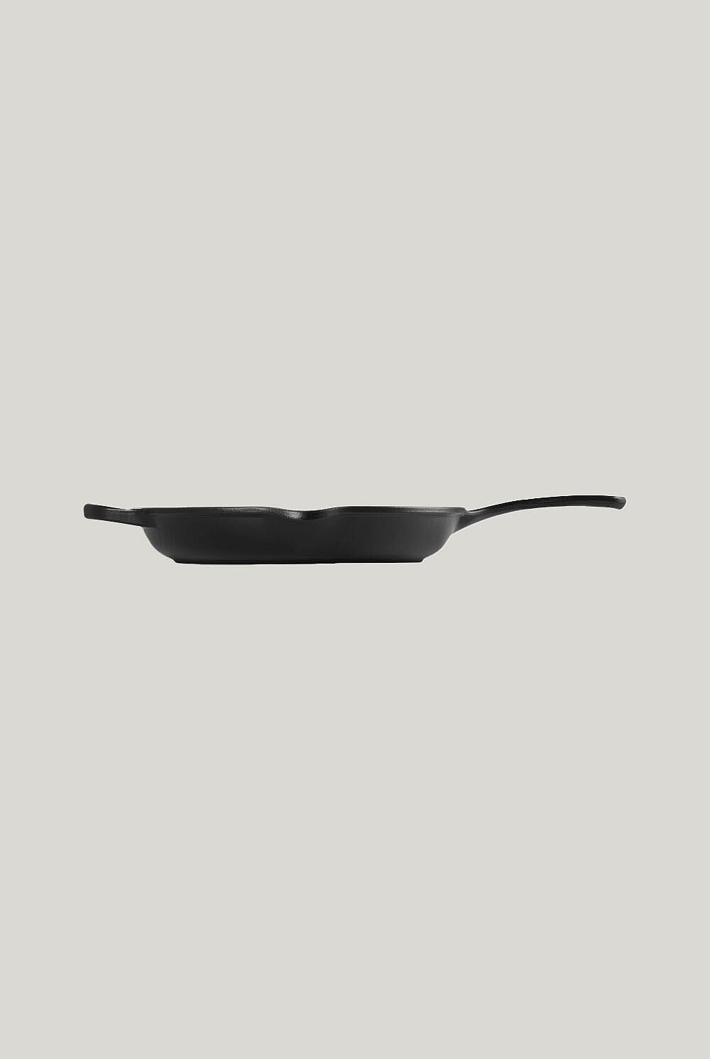 Signature Cast Iron Round Skillet 26cm