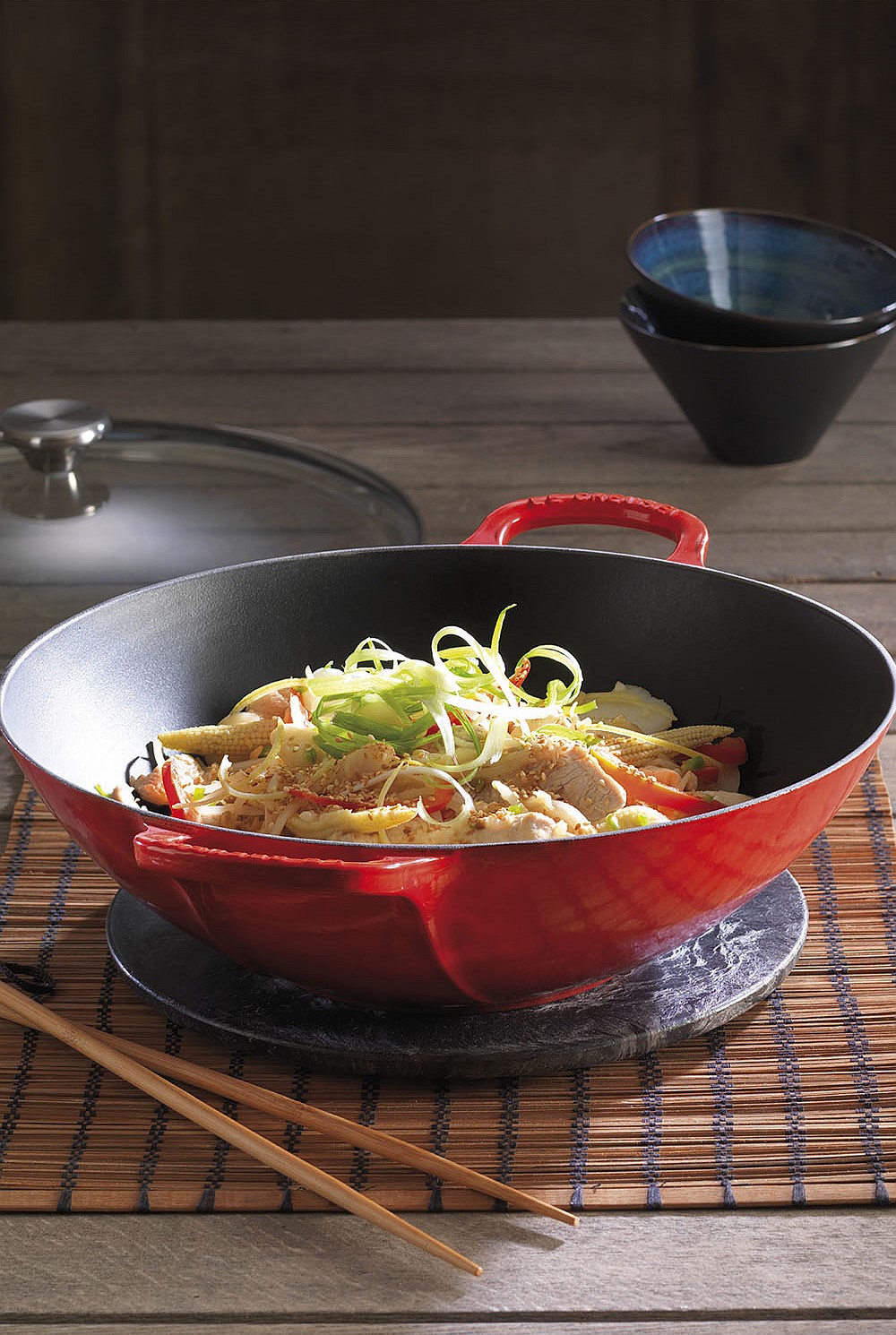 Cast Iron Wok With Glass Lid 32cm