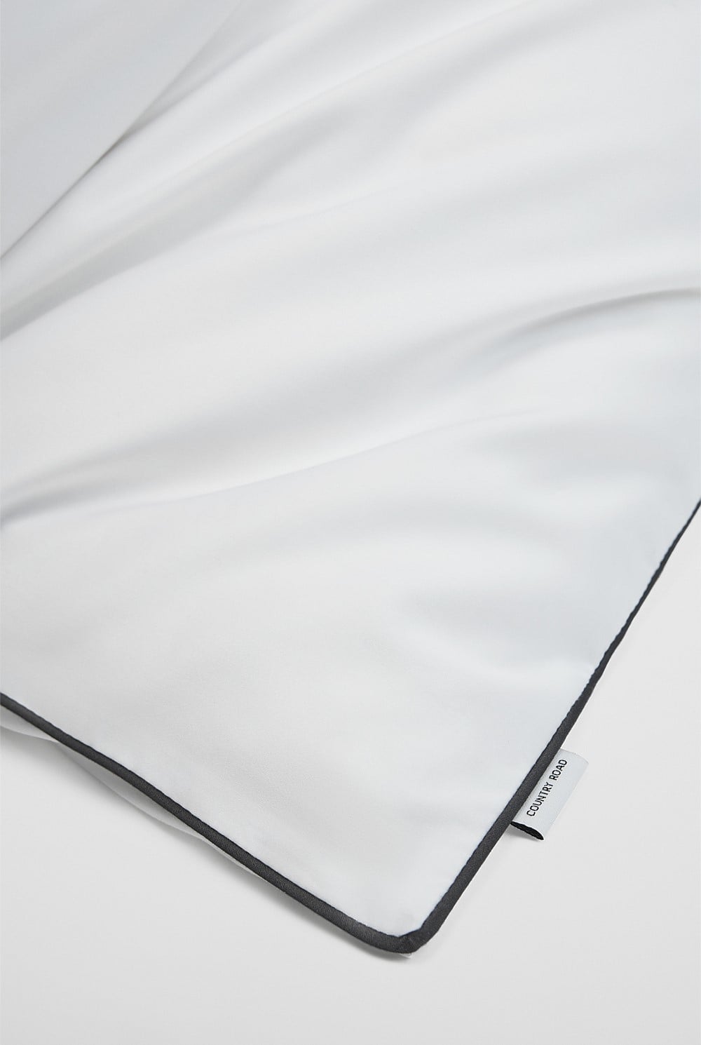 Dita Organically Grown Cotton Standard Pillowcase Pair