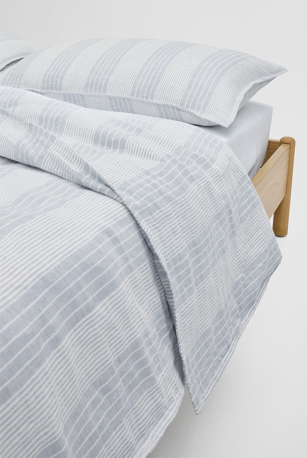 Skye Linen Super King Quilt Cover