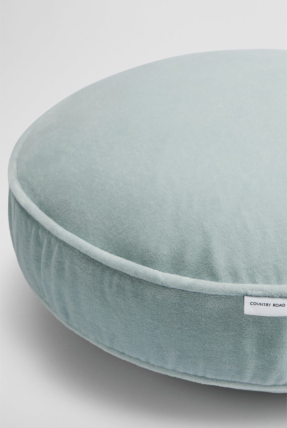 Camille 40x40x6 Round Cushion