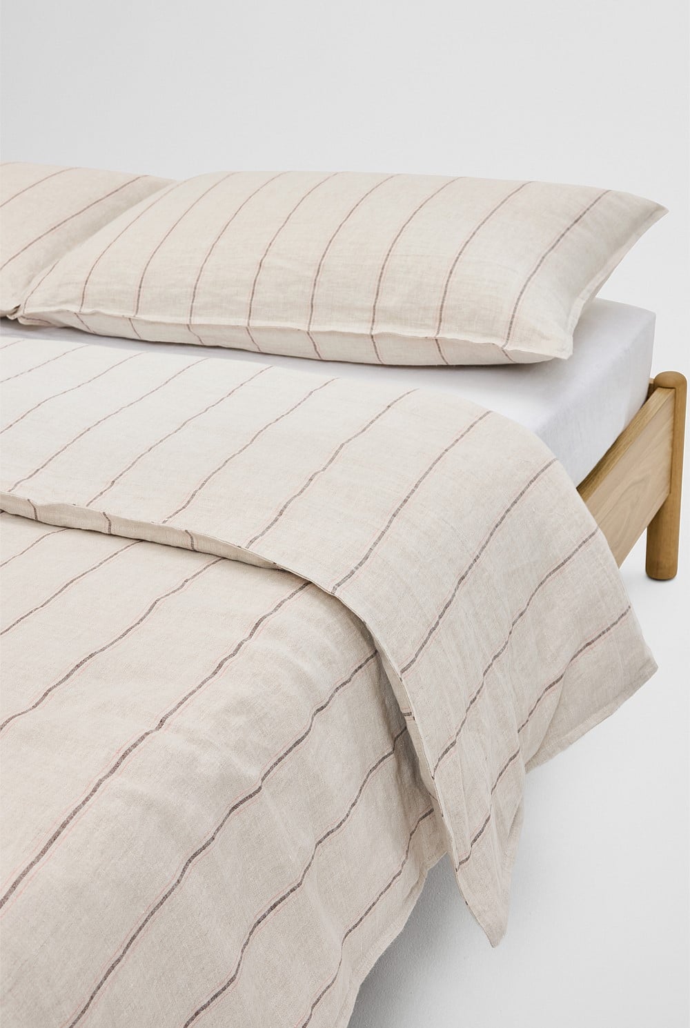 Skye Linen Super King Quilt Cover