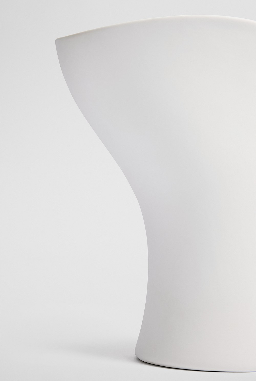 Pela Large Plant Vase