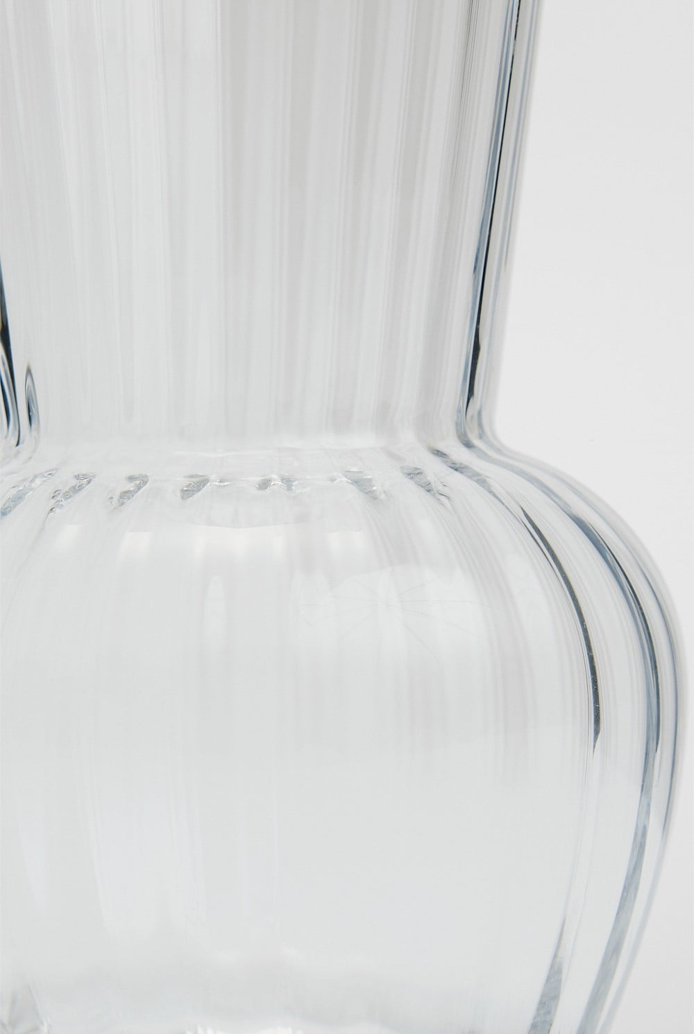 Vicki Medium Glass Vase