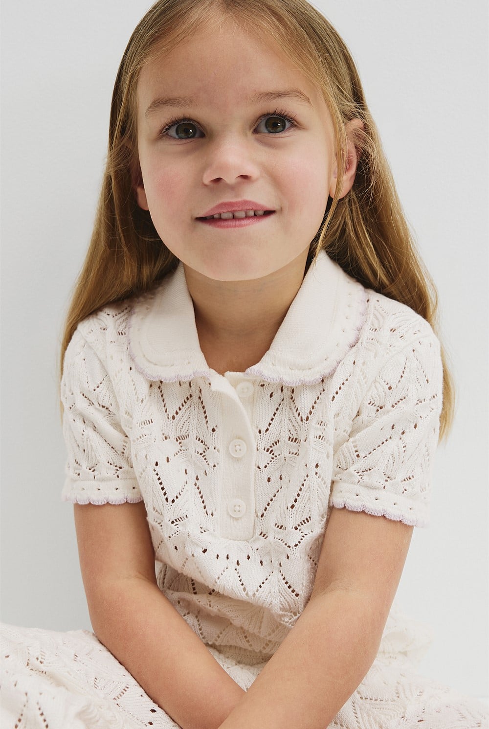 Short Sleeve Collar Knit Top