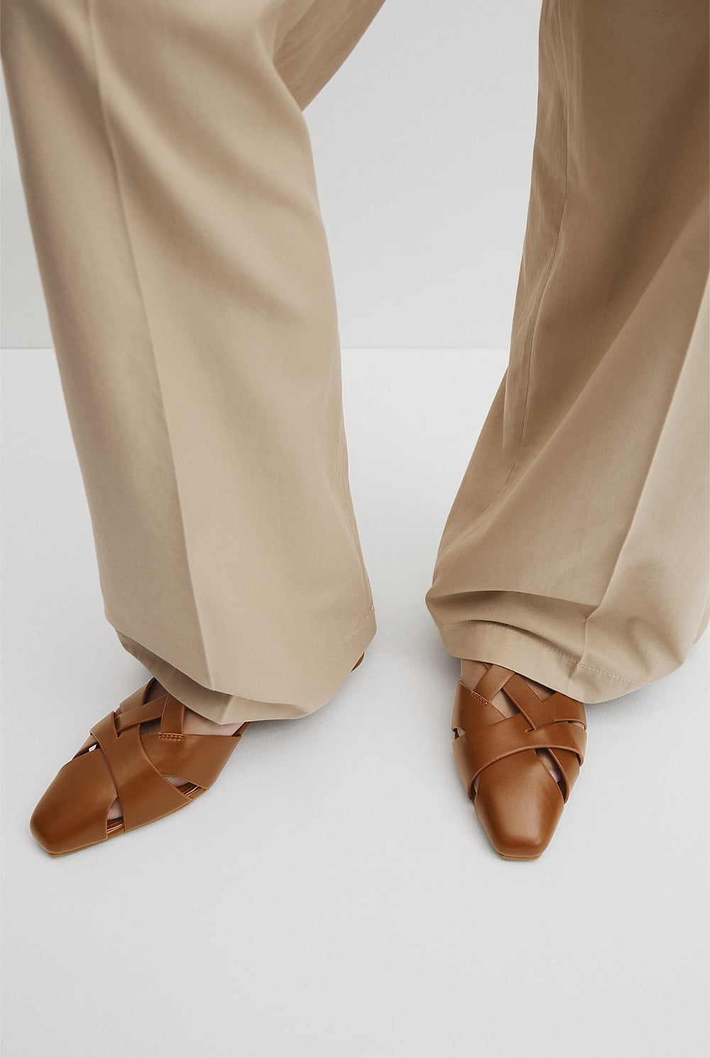 Mila Flat