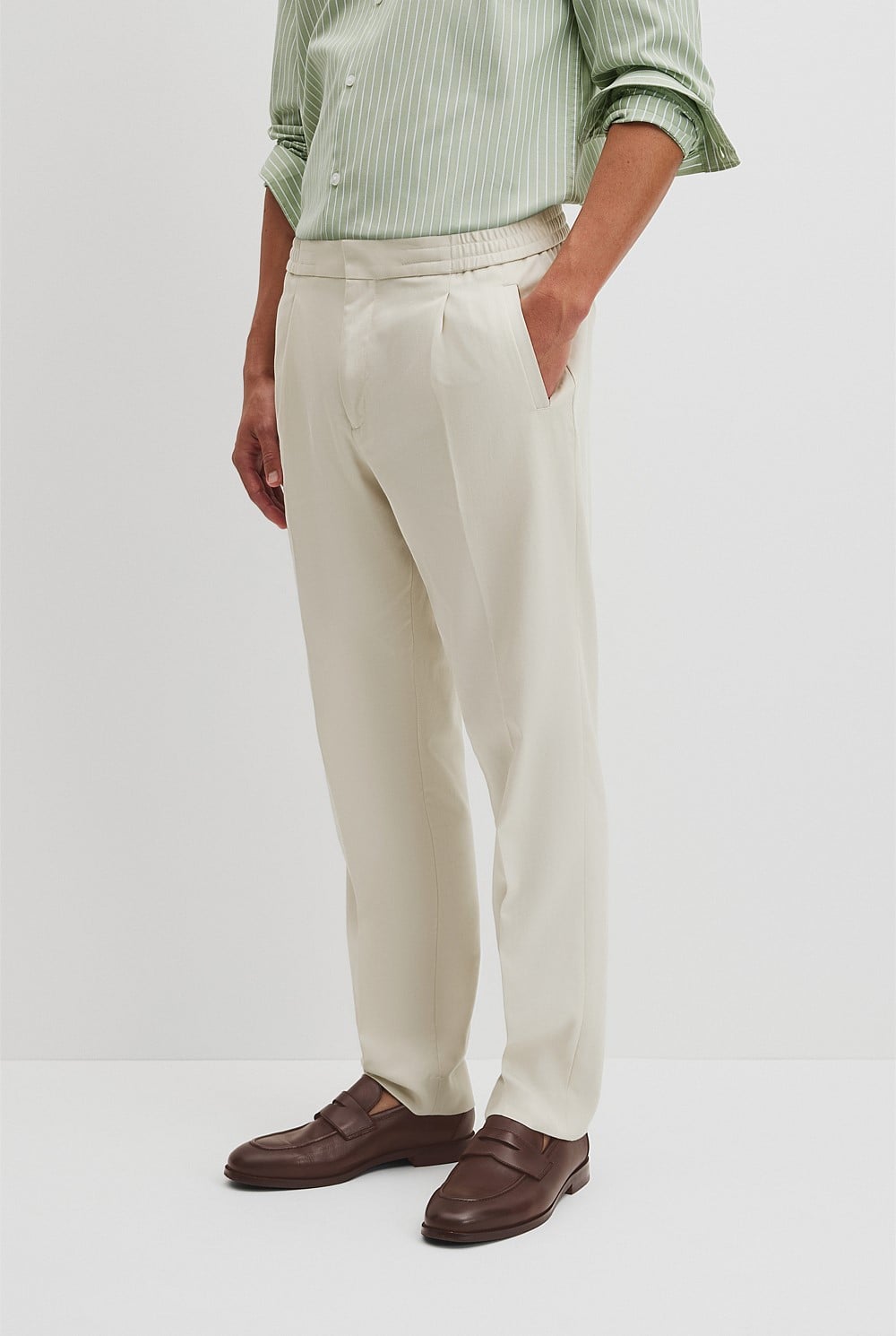 Relaxed Fit Elastic Pant
