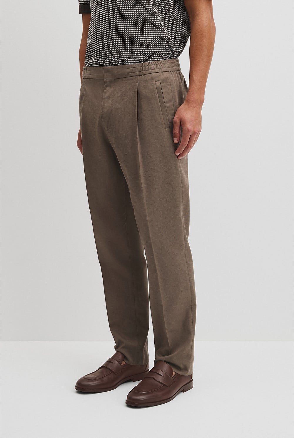 Relaxed Fit Elastic Pant