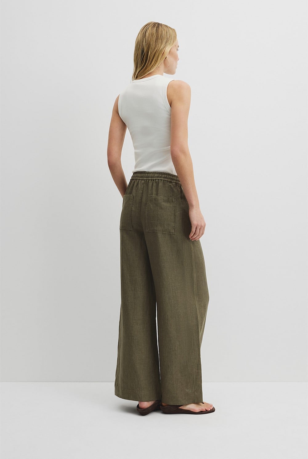Pull-On Linen Pant