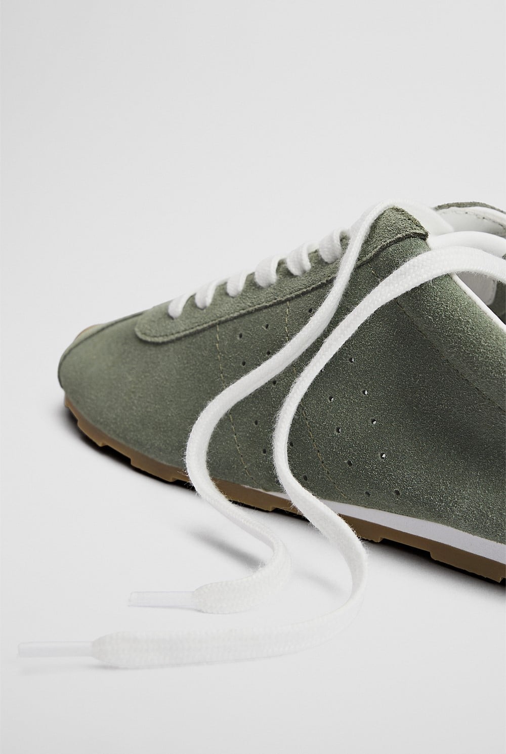 Darcy Sneaker