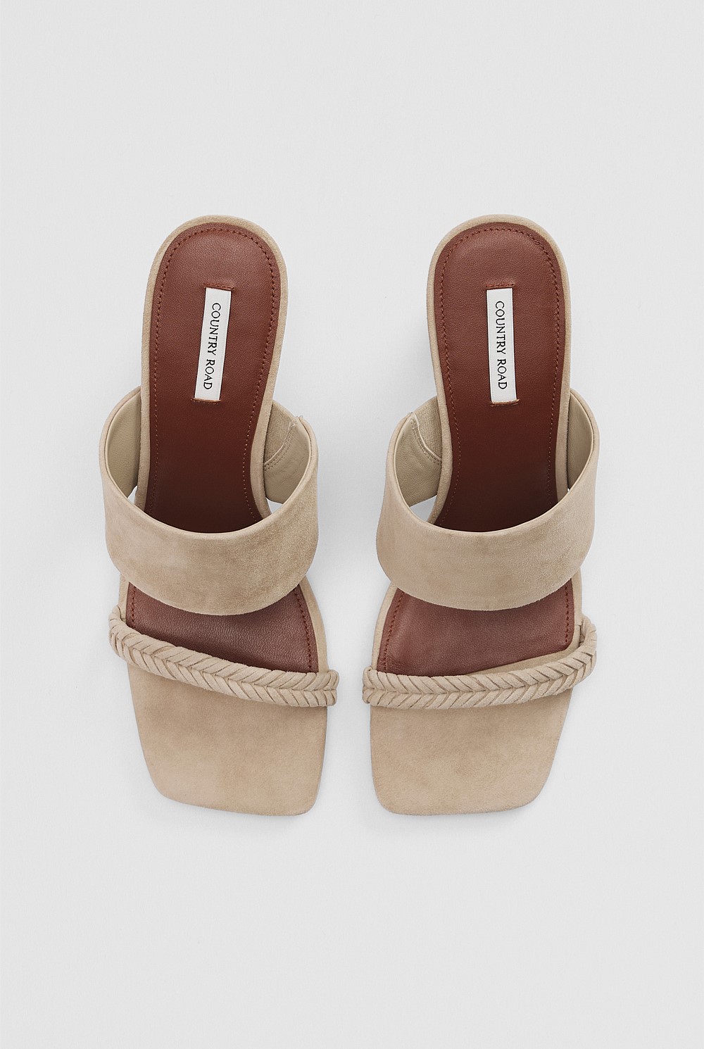 Samantha Heel