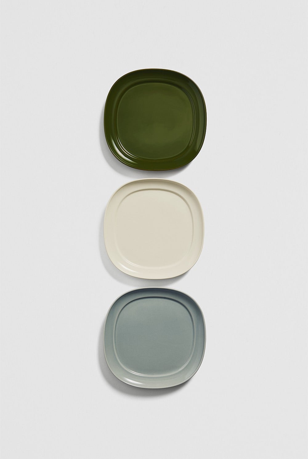 Vara Serve Plate Set Of 3