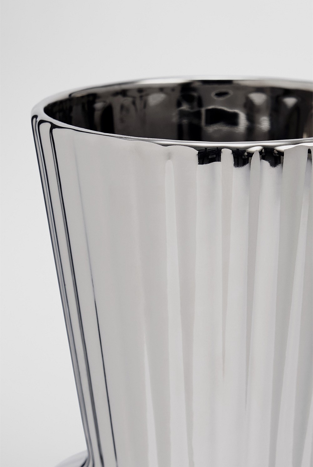 Vicki Medium Metallic Vase