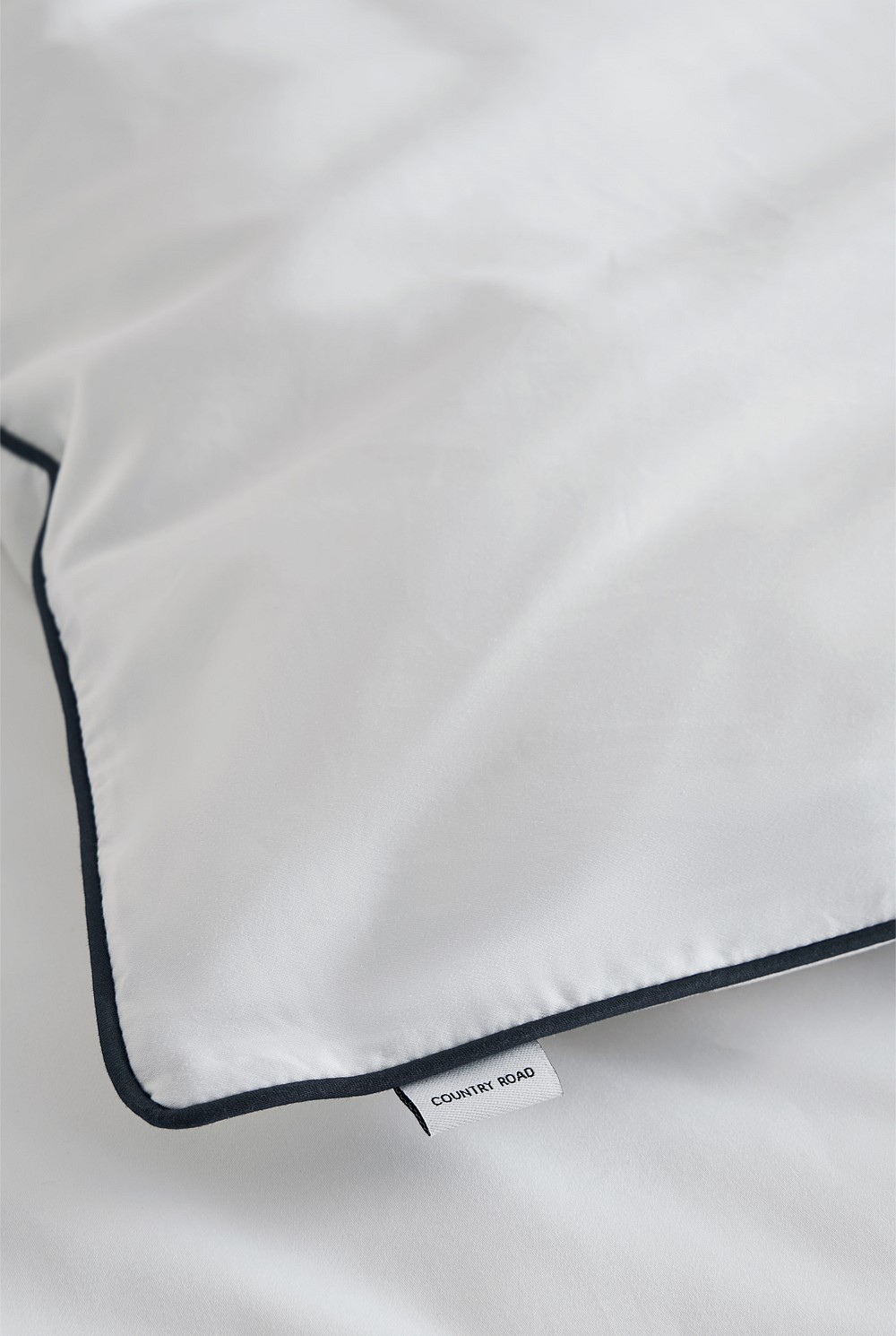 Dita King Quilt Cover