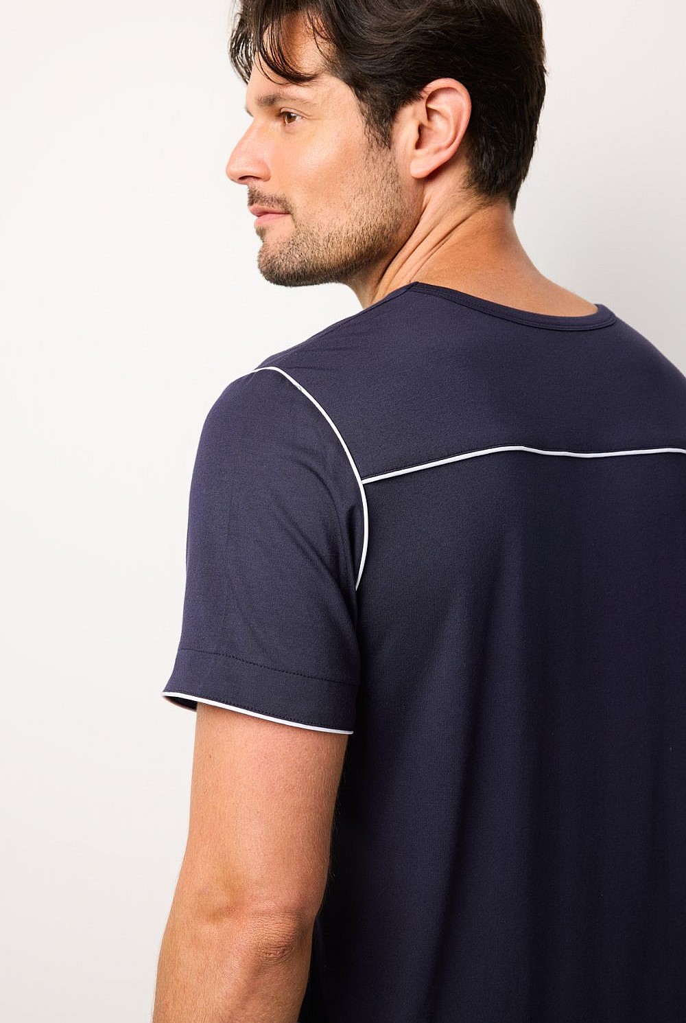 Nox T-Shirt & Long Pants