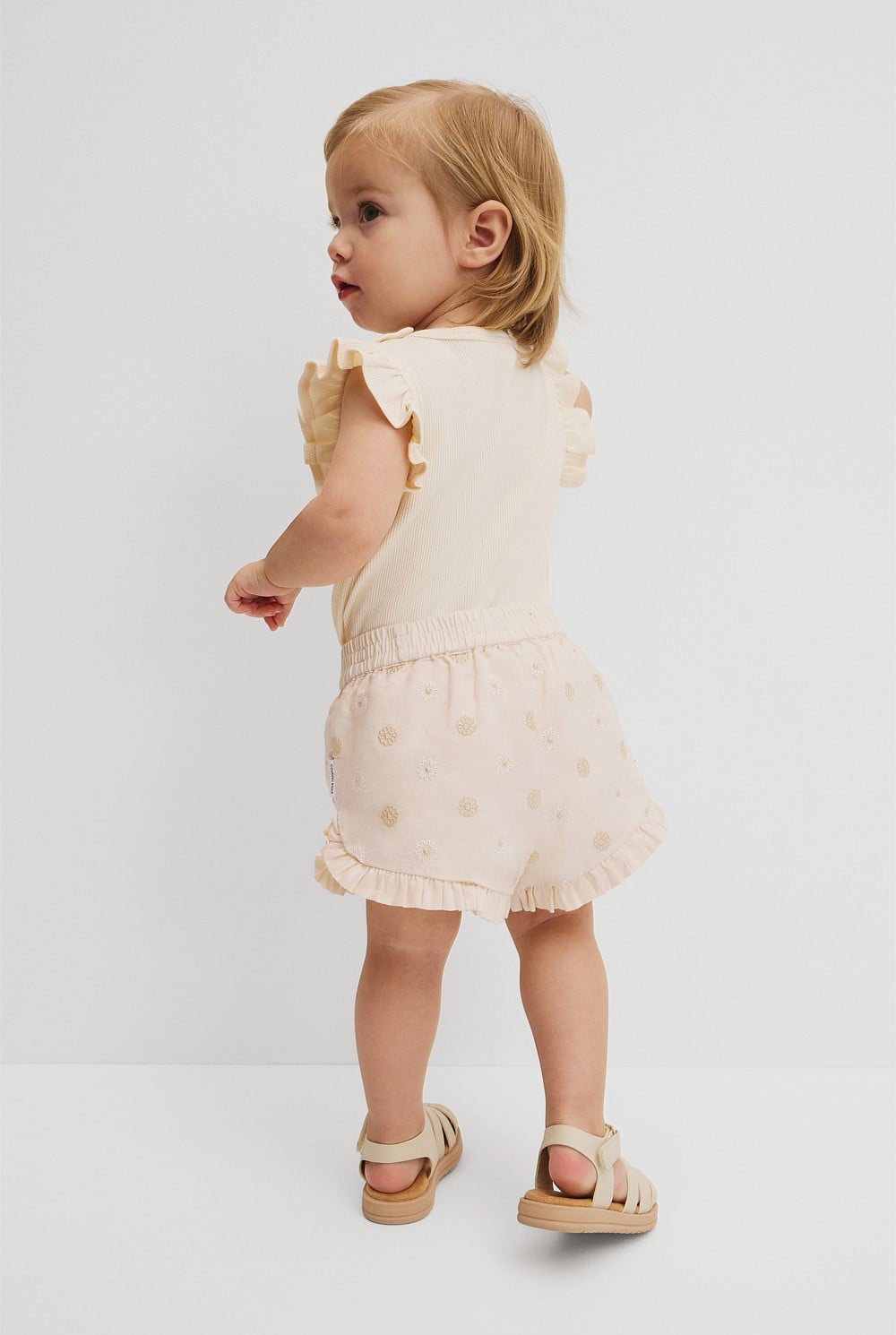 Pull On Embroidered Short