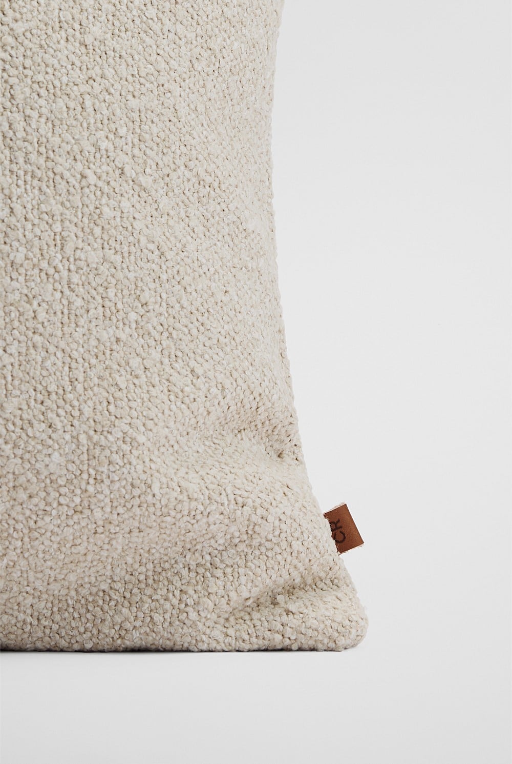 Reed 40x60 Cushion