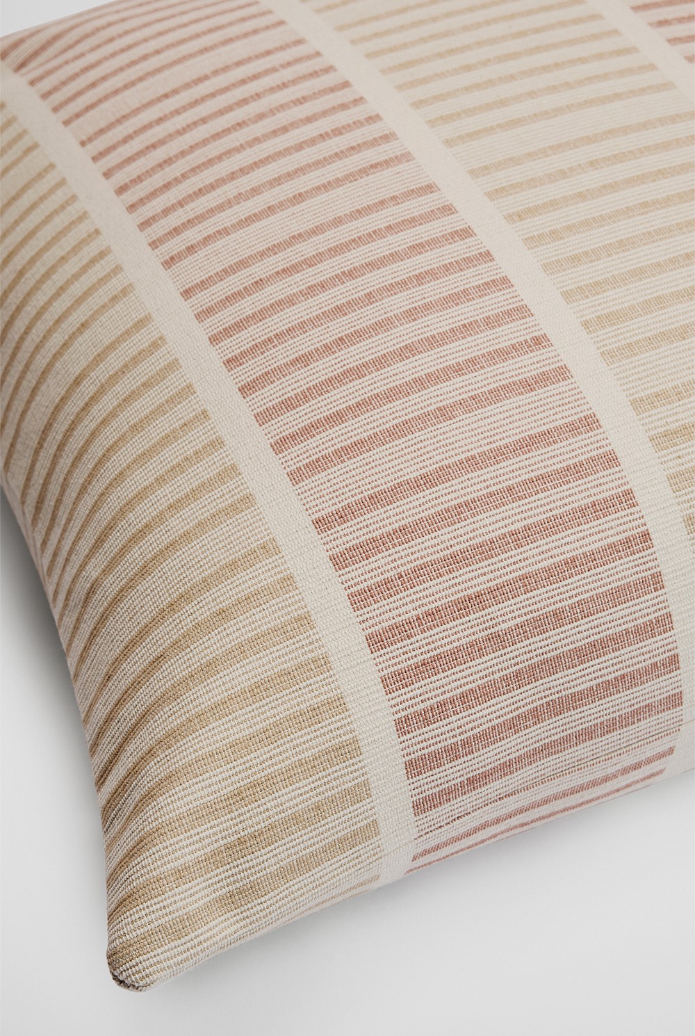 Thespina 60x60 Cushion