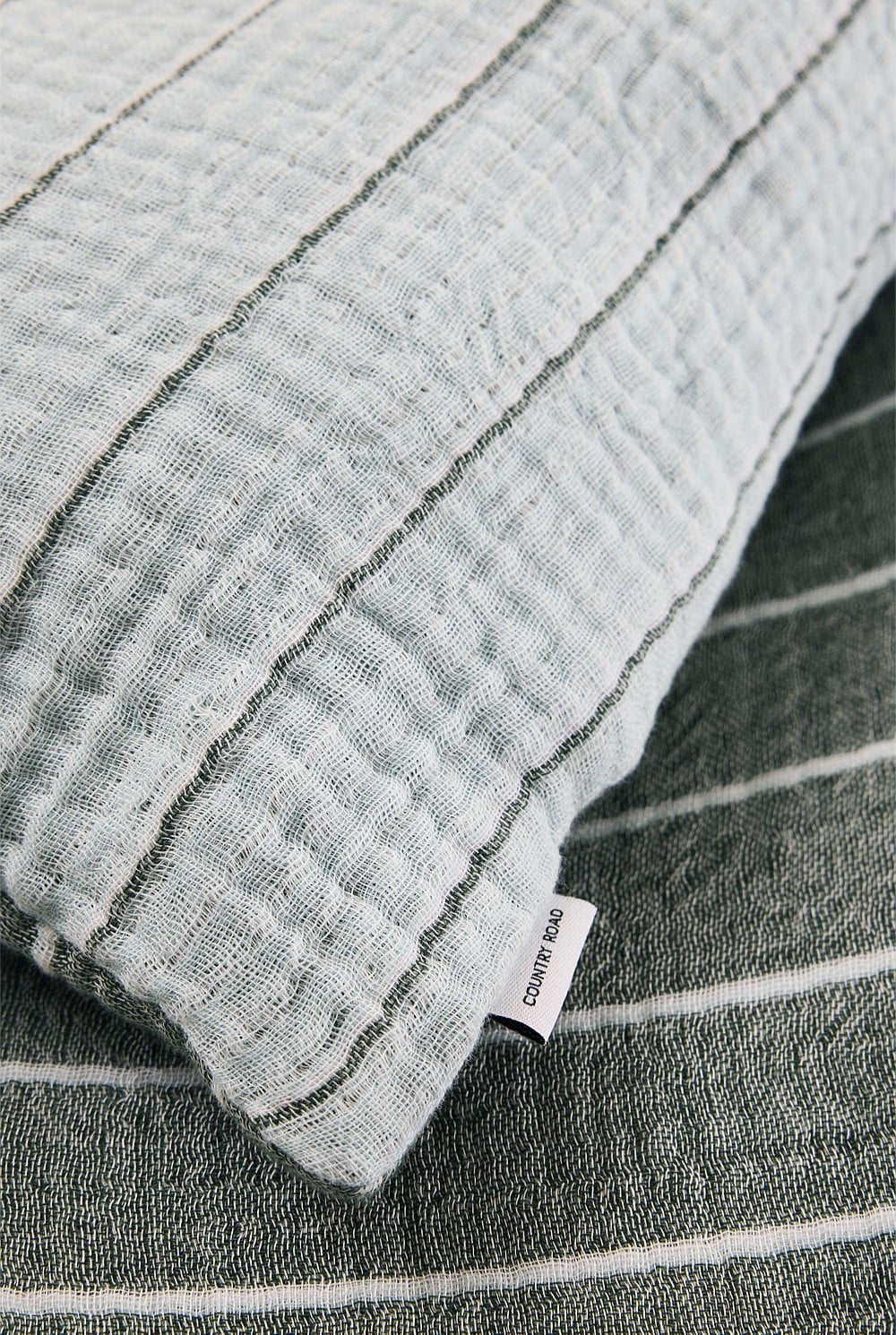 Martine Skirt Quilt Cover