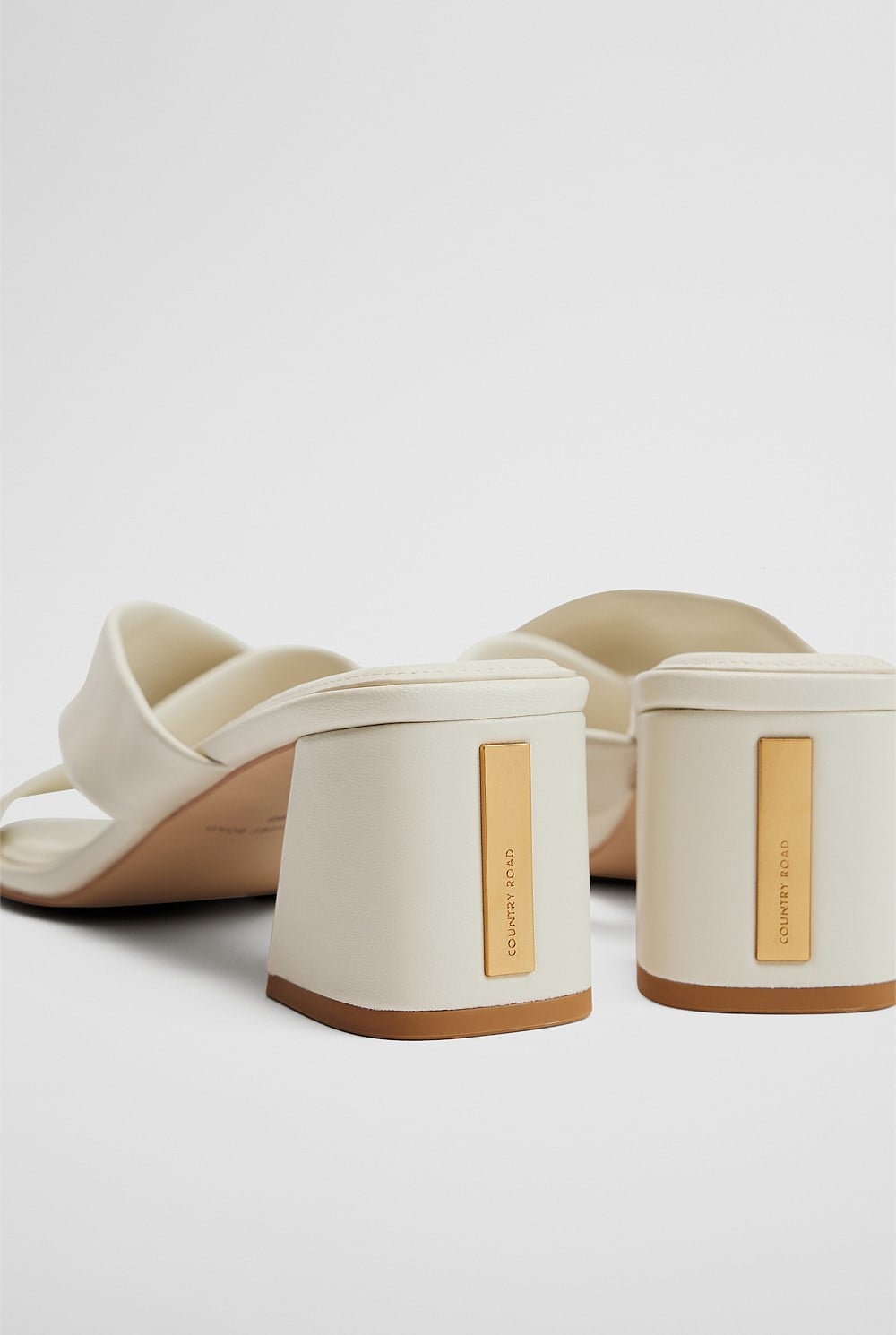 Lily Heel