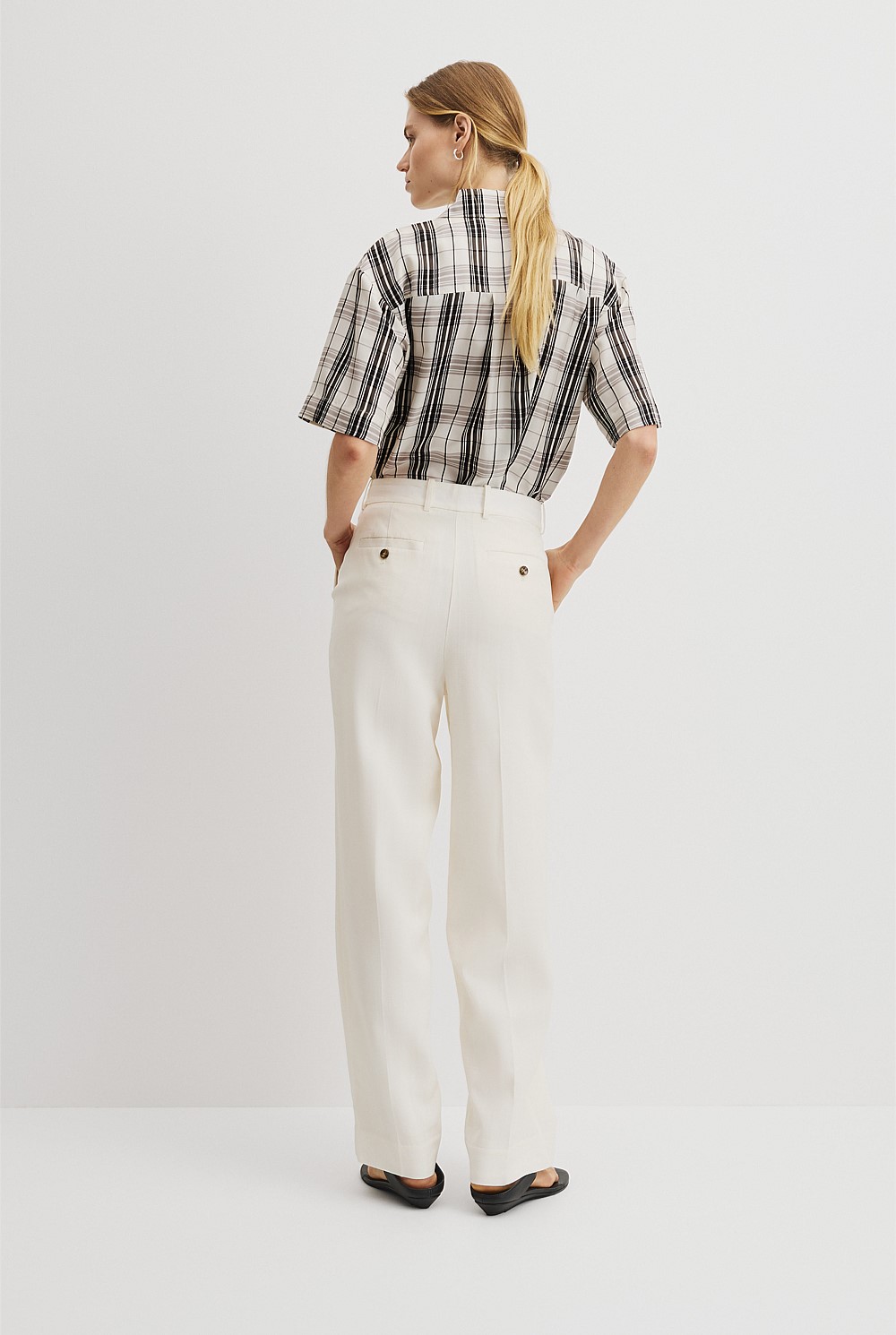 Pleat Front Pant