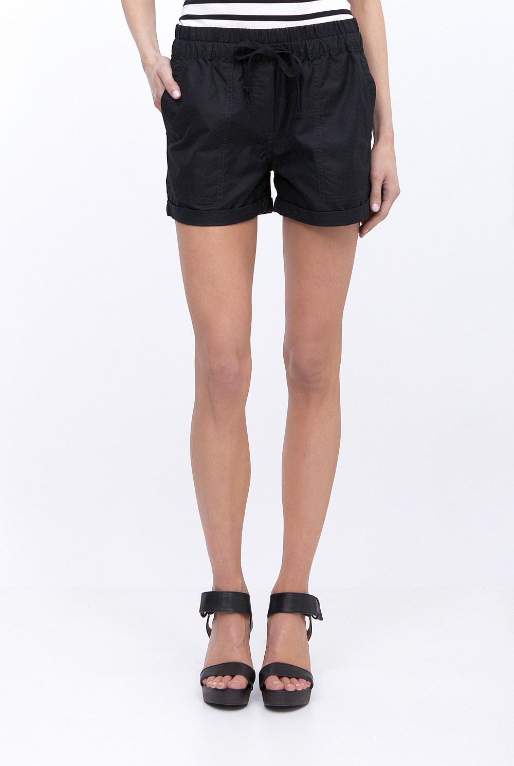 Shirred Short