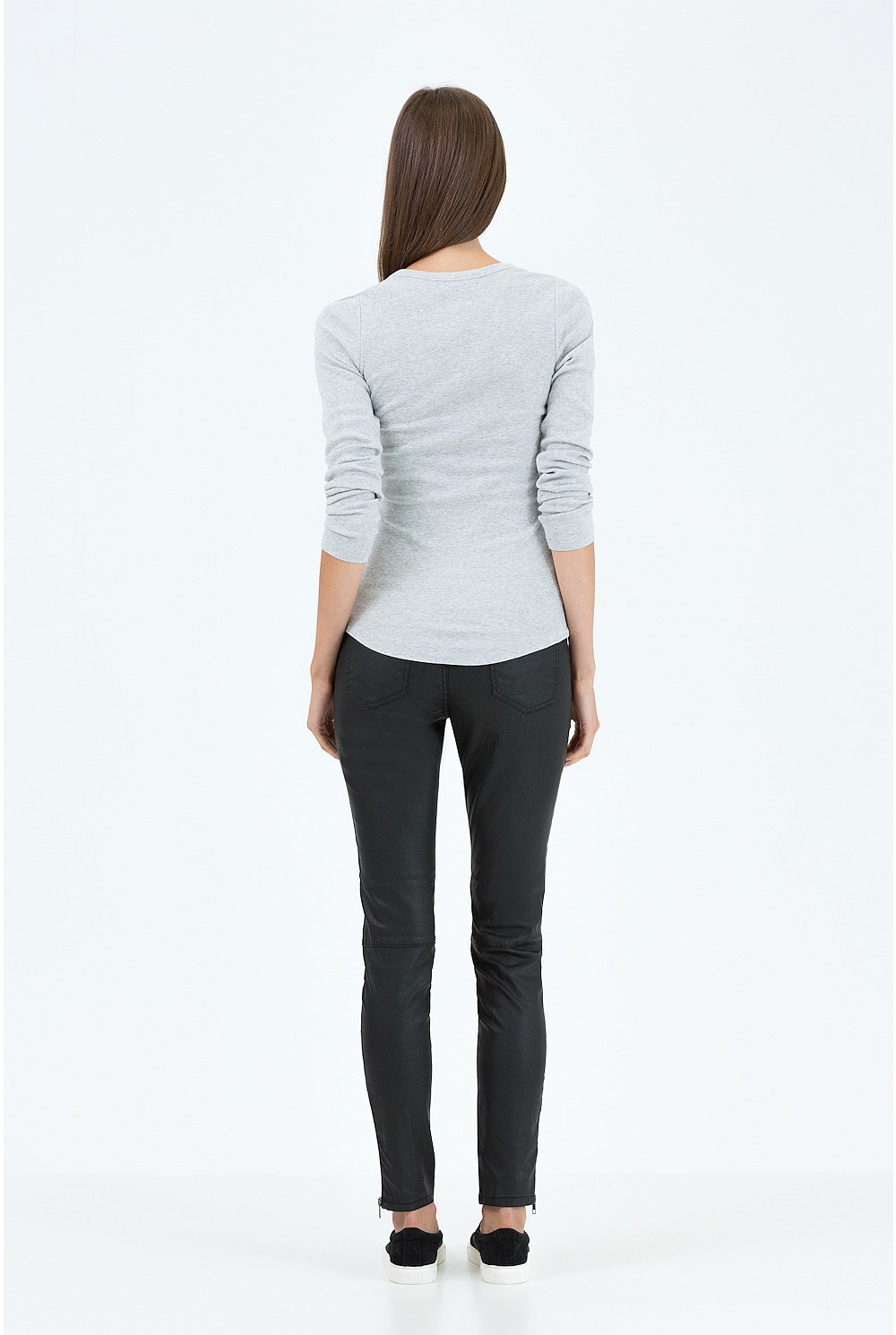 Scoop Hem T-Shirt