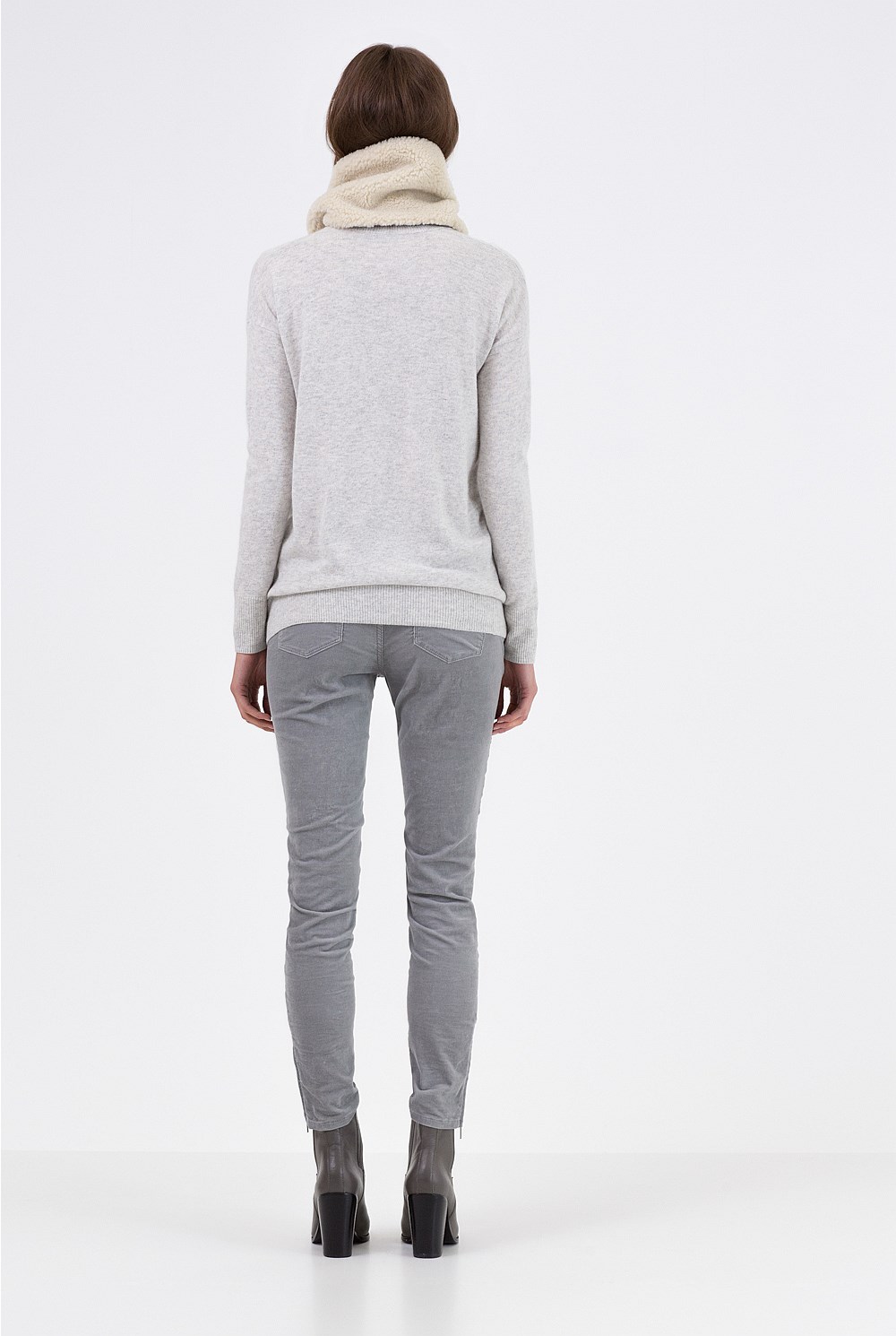  Boyfriend V-Neck Knit