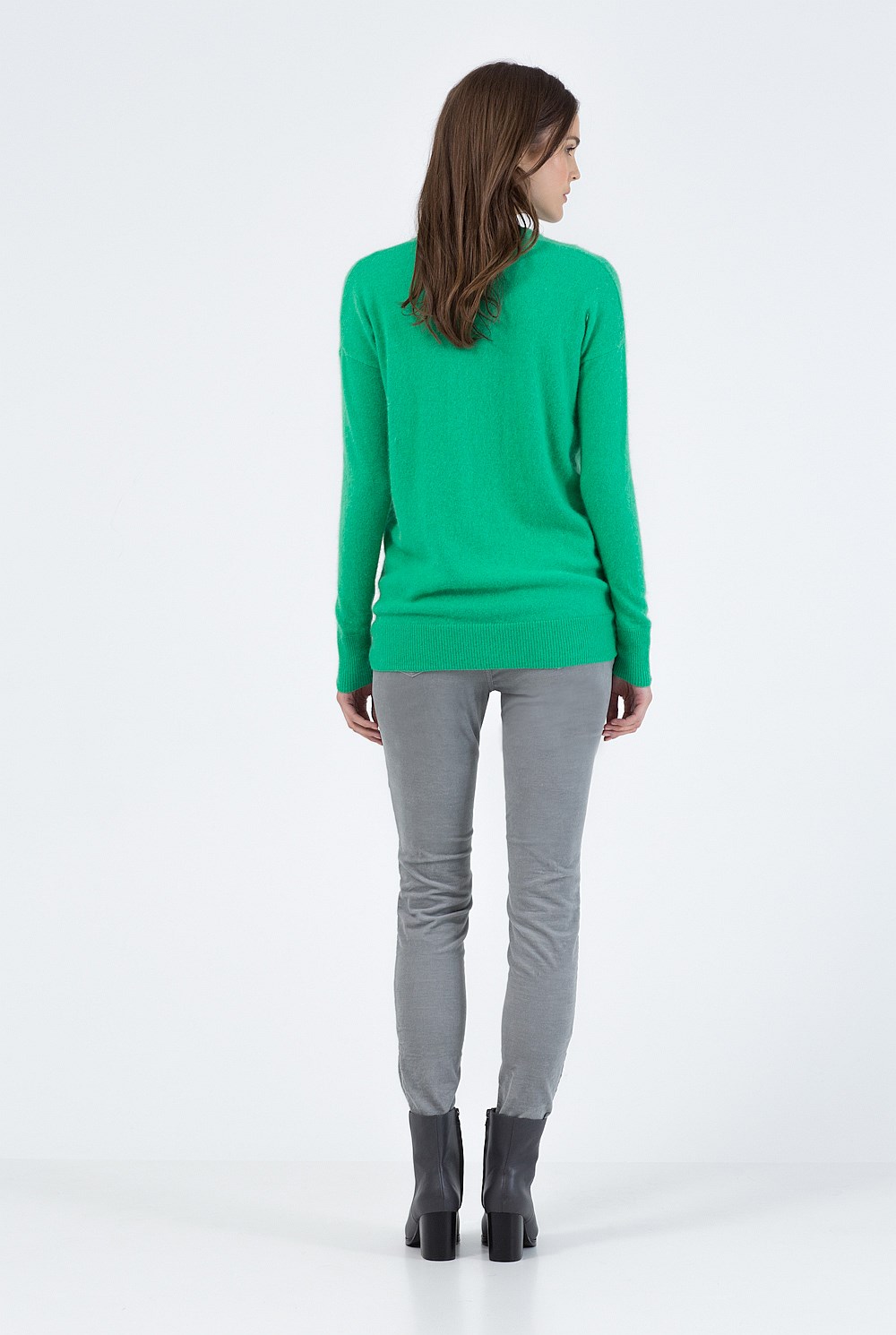  Boyfriend V-Neck Knit