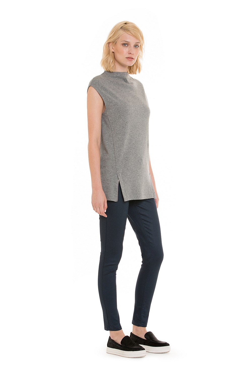 Wet Look Mid Rise Cropped Jegging