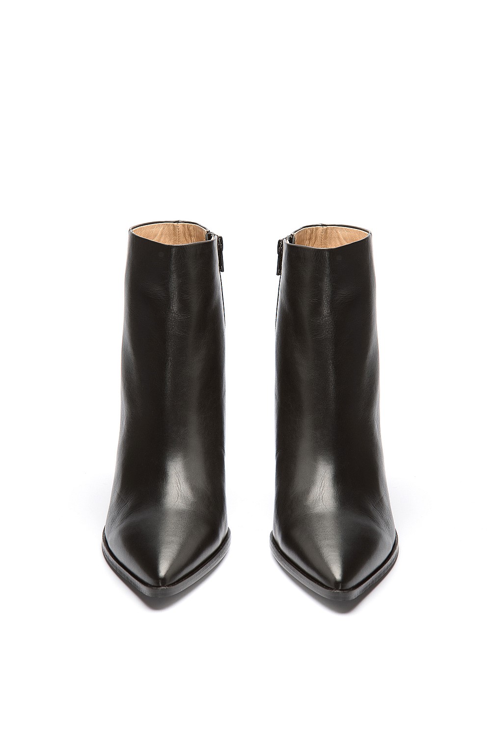Adriana Boot