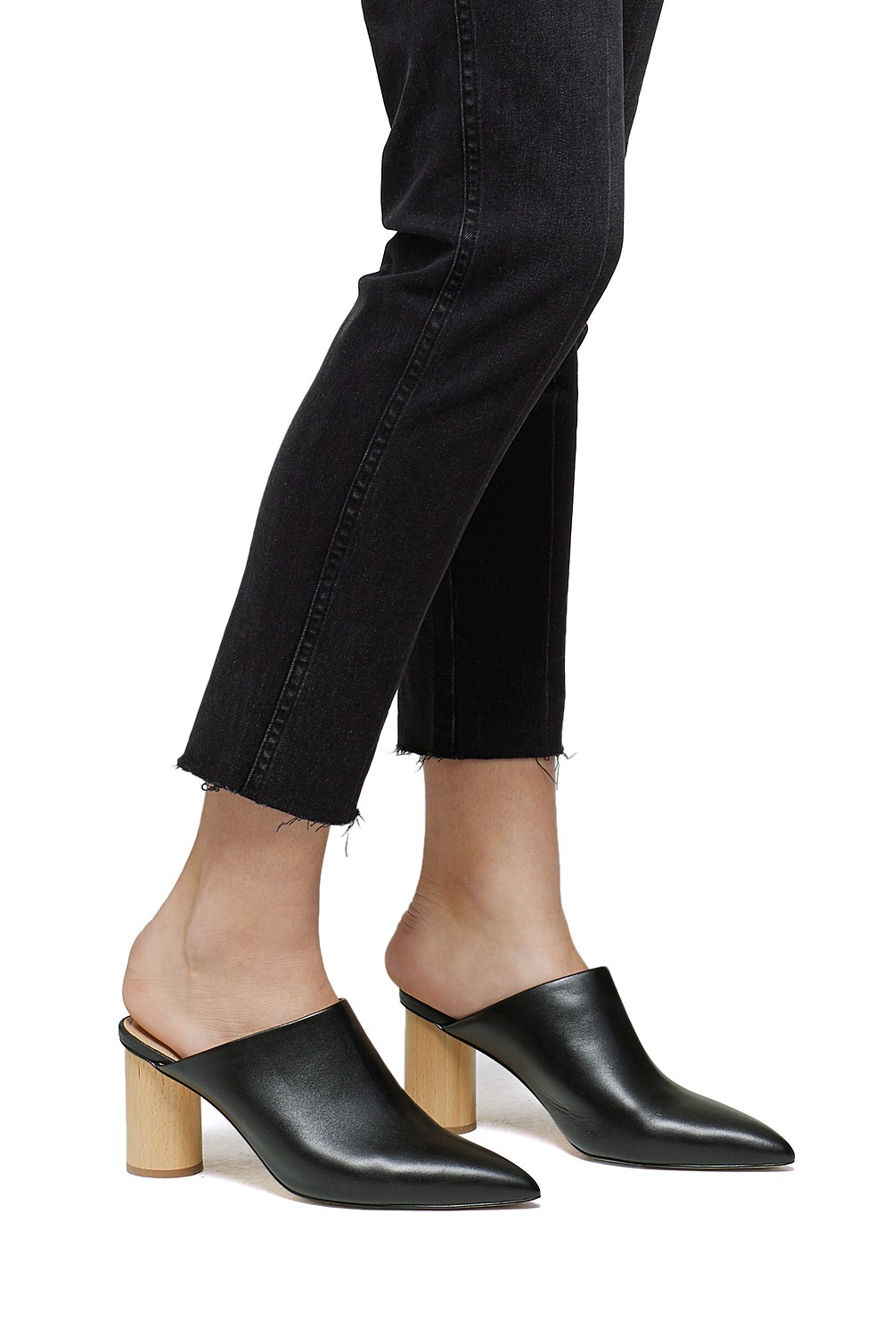 Athena Mule
