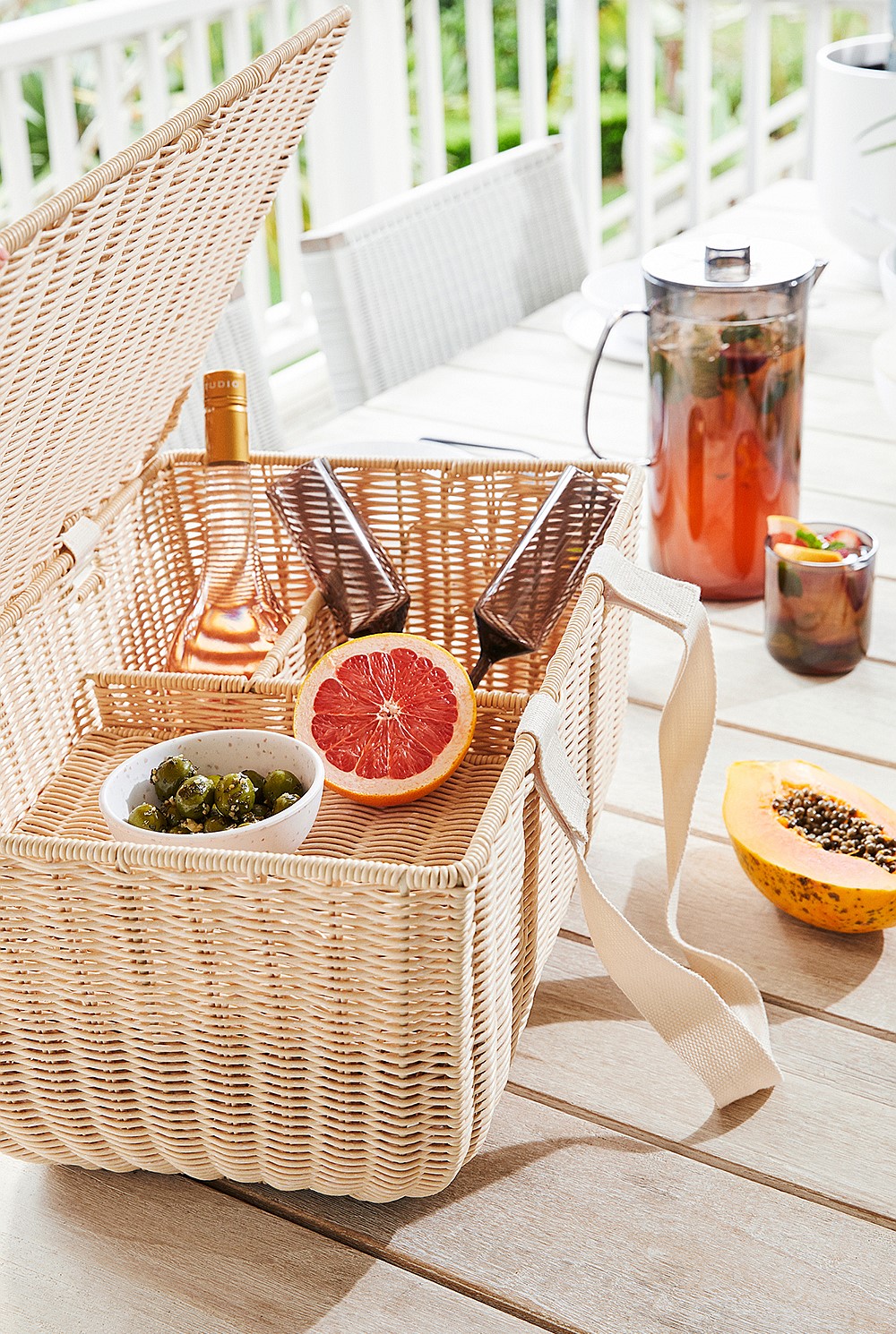 Byron Picnic Basket