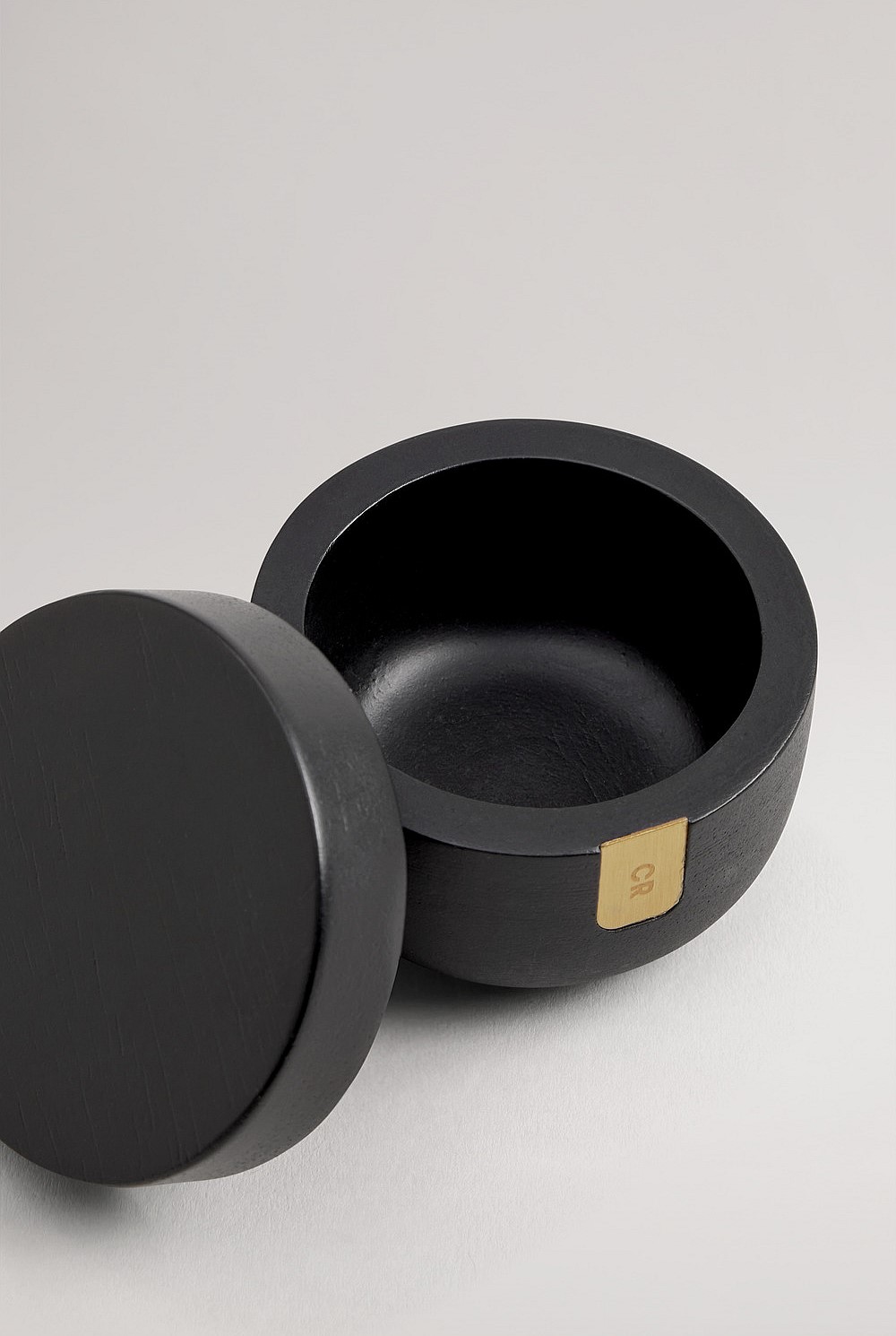 Theo Salt & Pepper Dish