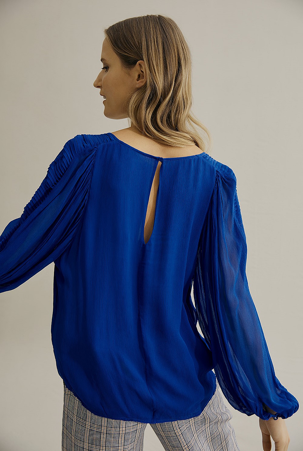 Pleat Sleeve Blouse