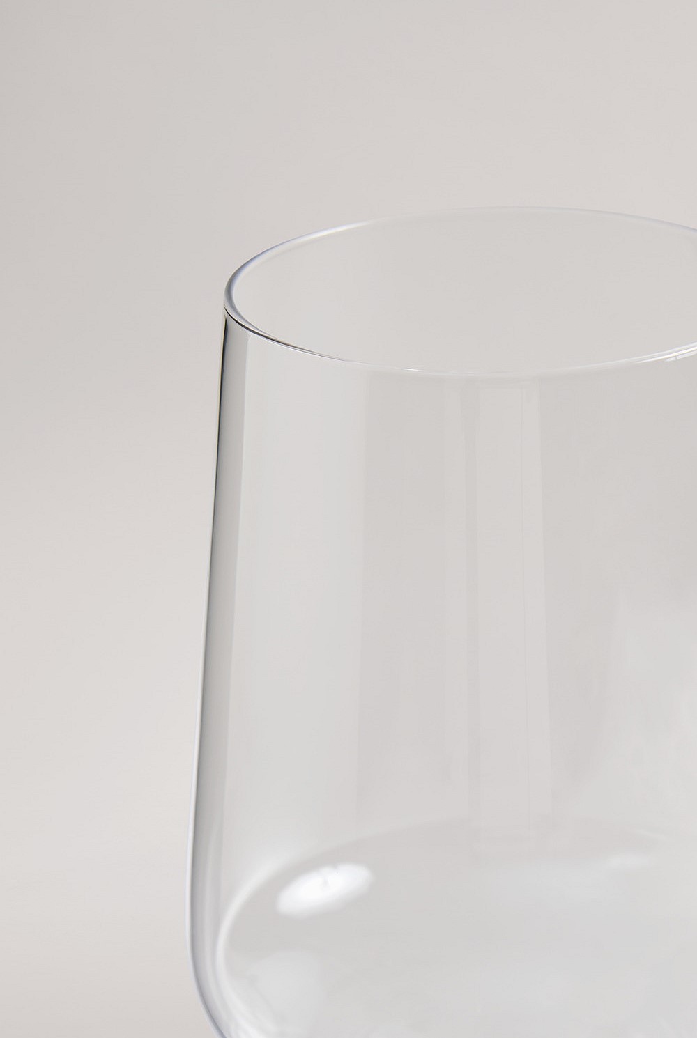 Alto White Wine Glass