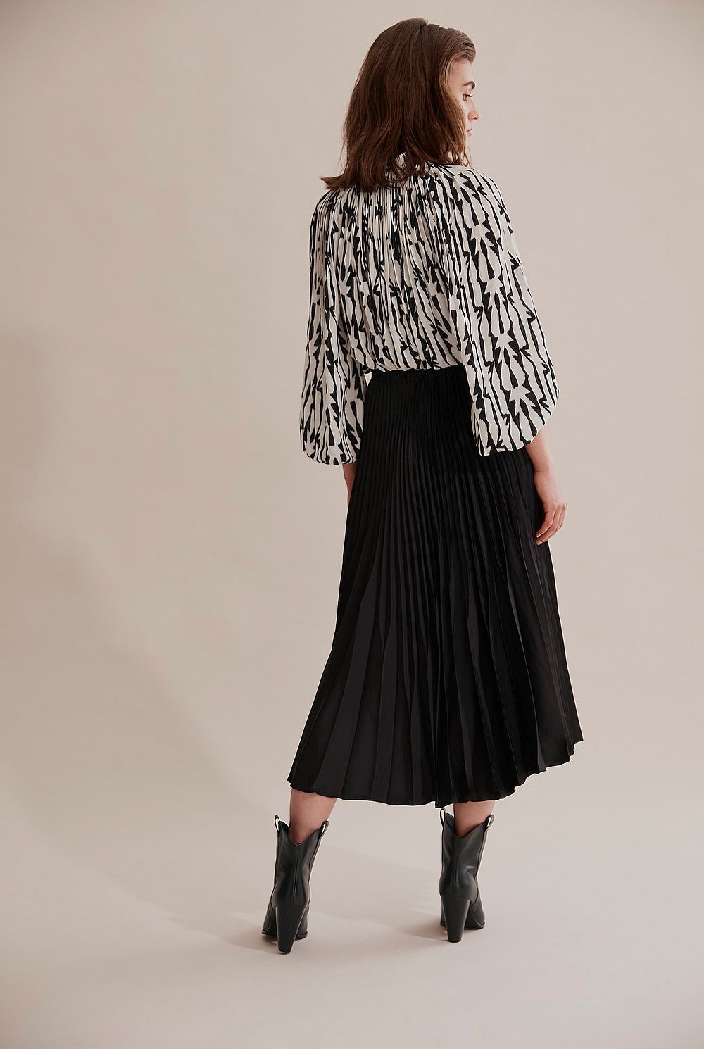 Soft Pleat Skirt