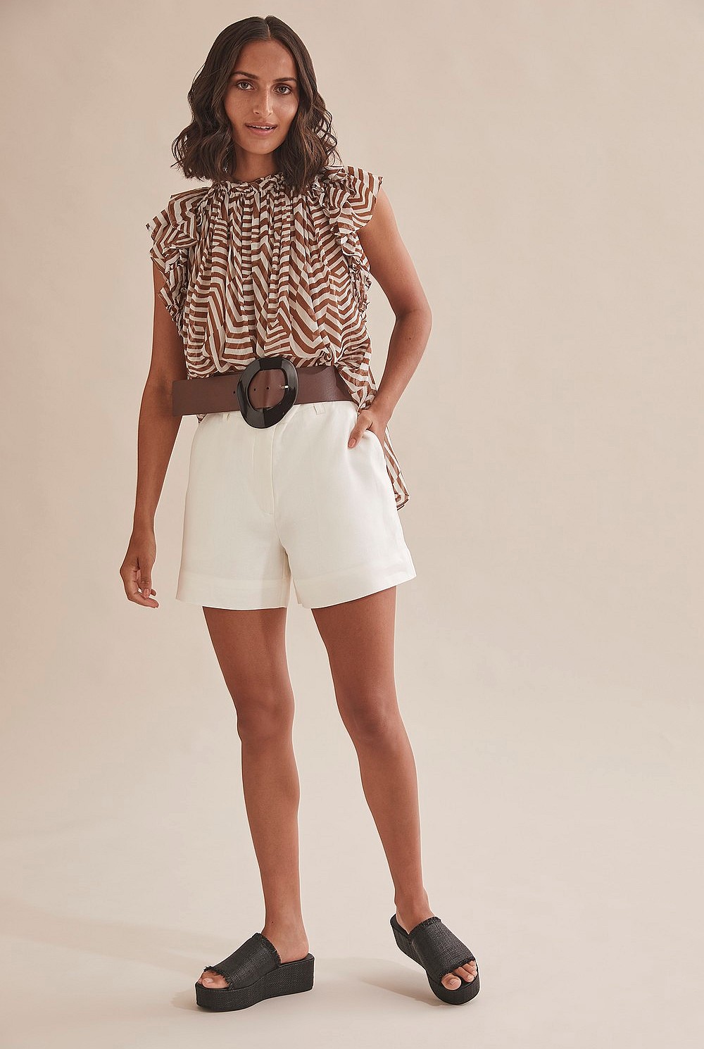 Tie Linen Short