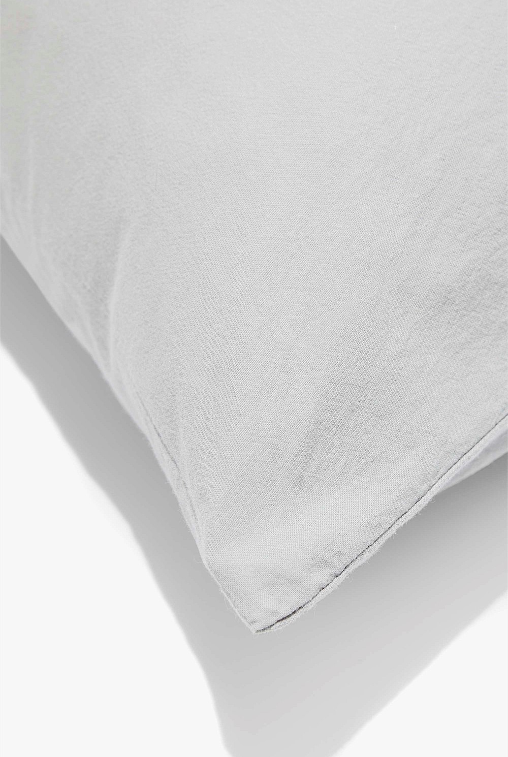 Brae 60x60 Cushion