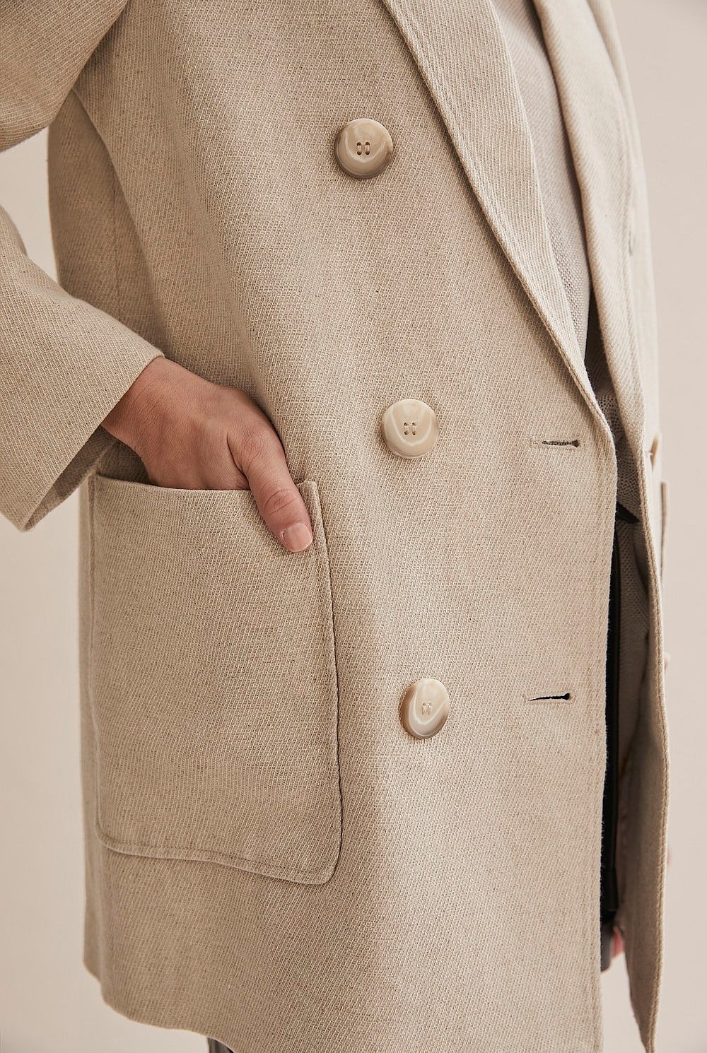 Linen Relaxed Blazer