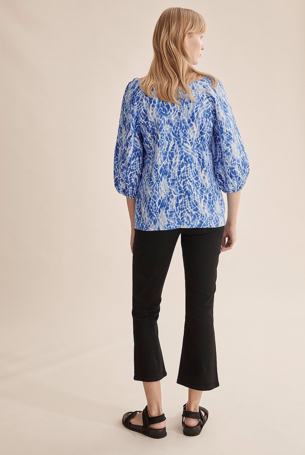 Linen Puff Sleeve Top