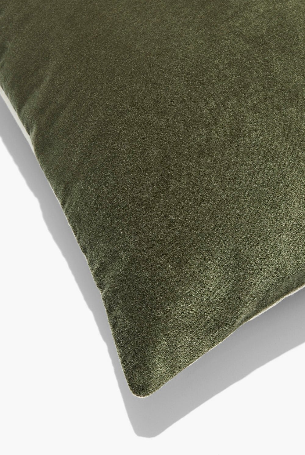 Odos 60x60 Cushion
