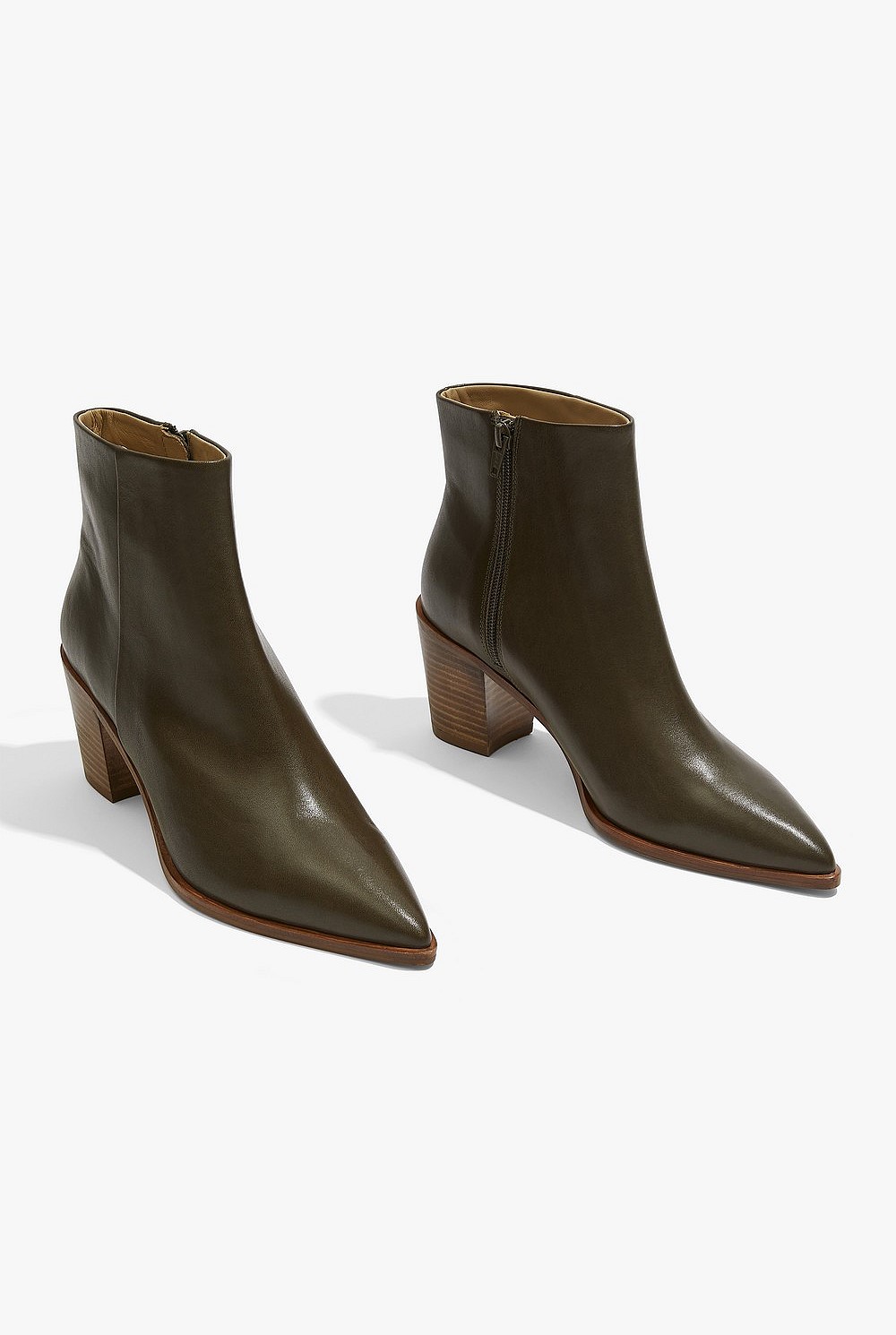 Tori Boot
