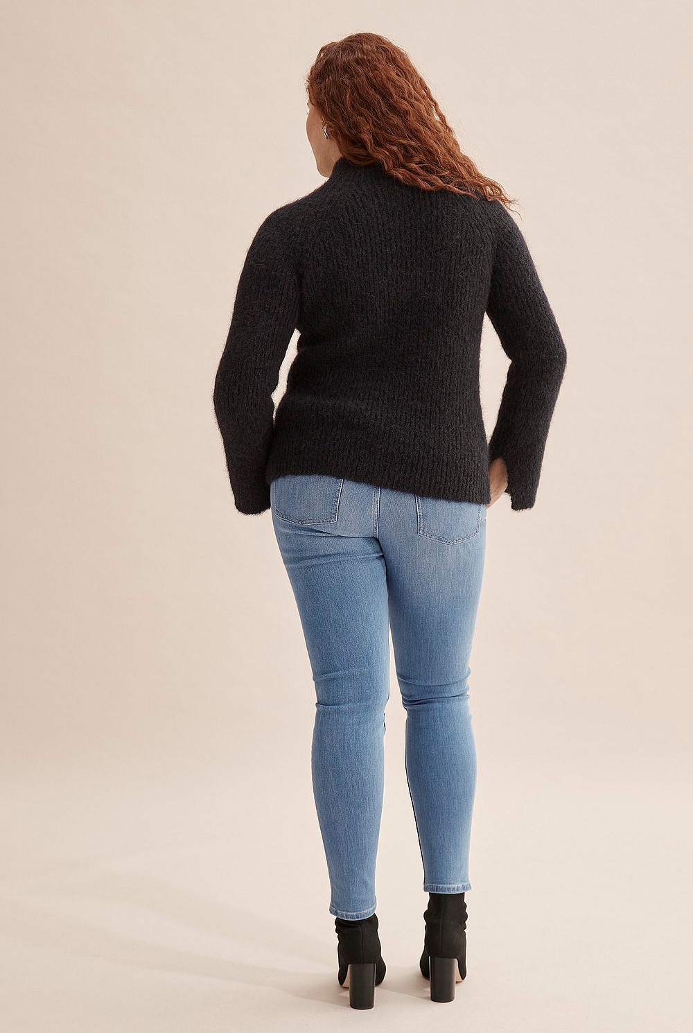 Fluffy Knit