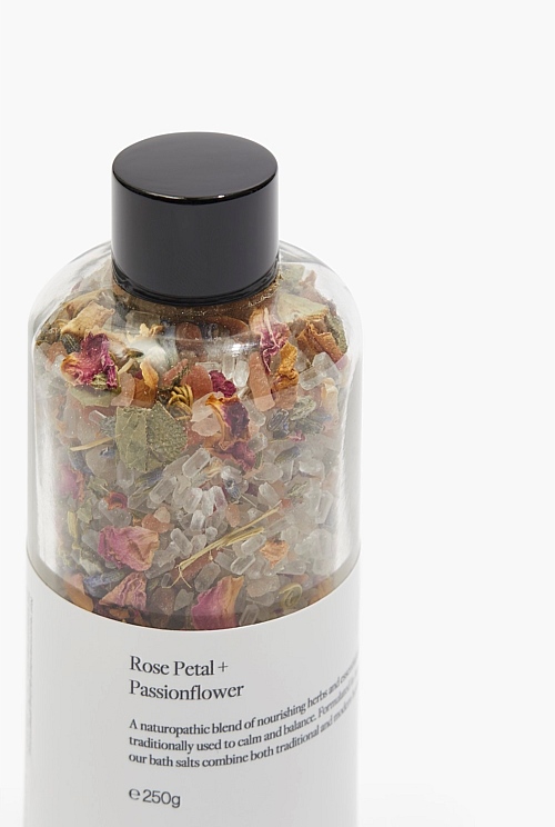 Multicolour Rose Petal + Passionflower Bath Salts 250g Australian