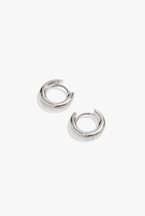 MILA HOOP EARRINGS